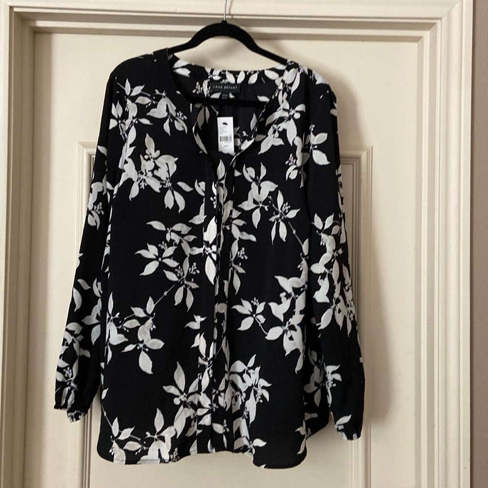 Black and white, Long sleeve Pullover blouse